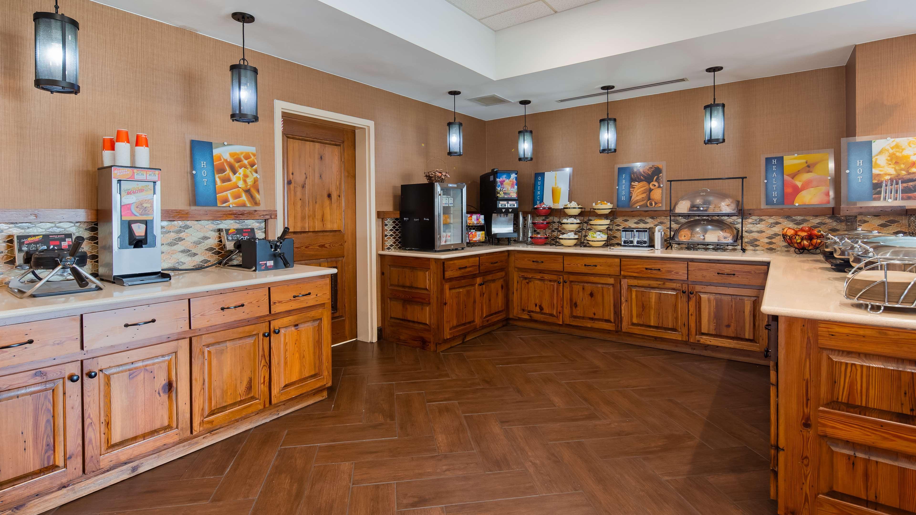 Best Western Colonial Inn Cordele Buitenkant foto